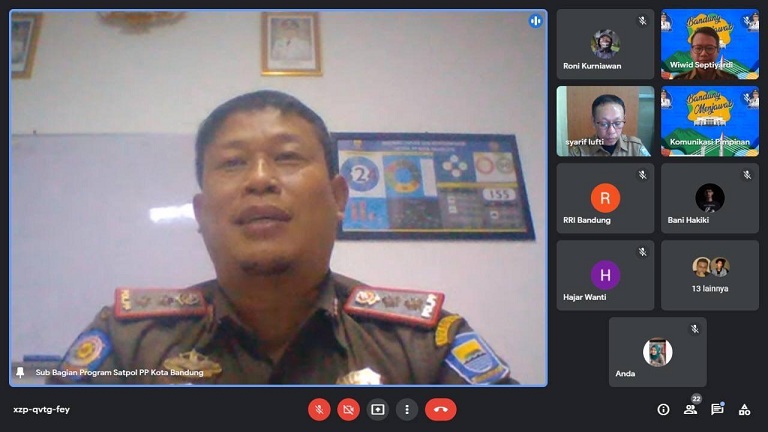 Satpol PP Kota Bandung Tindak Tegas Pelanggar PPKM Darurat