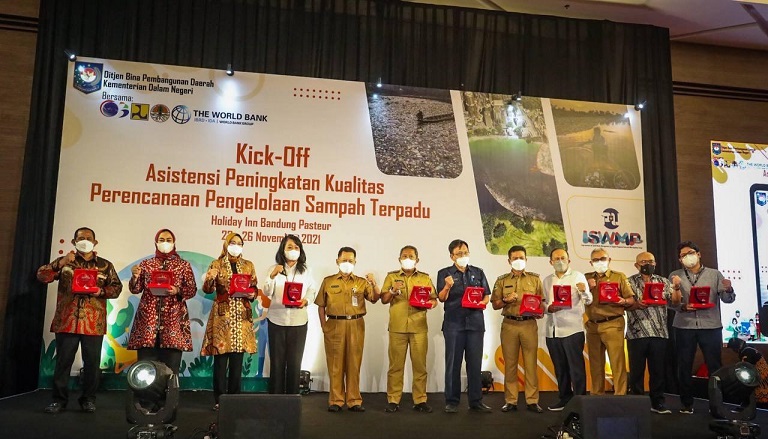 Pemkot Bandung Mengusulkan Sejumlah Lokasi untuk Pengolahan Sampah