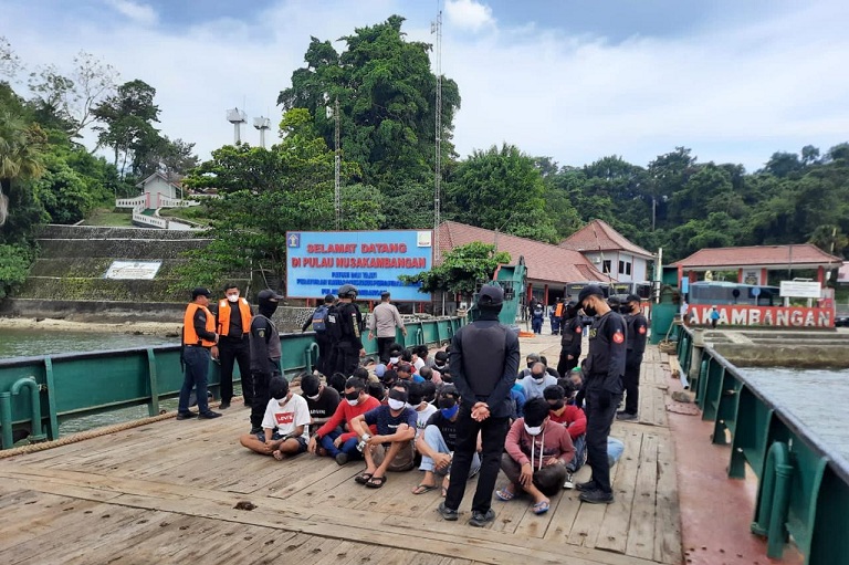Lapas Kelas I Semarang Pindahkan Napi Bandar Narkoba ke Lapas Nusakambangan