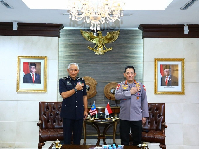 Kapolri Betemu Kepala Kepolisian Malaysia, Bahas PMI Hingga COVID-19