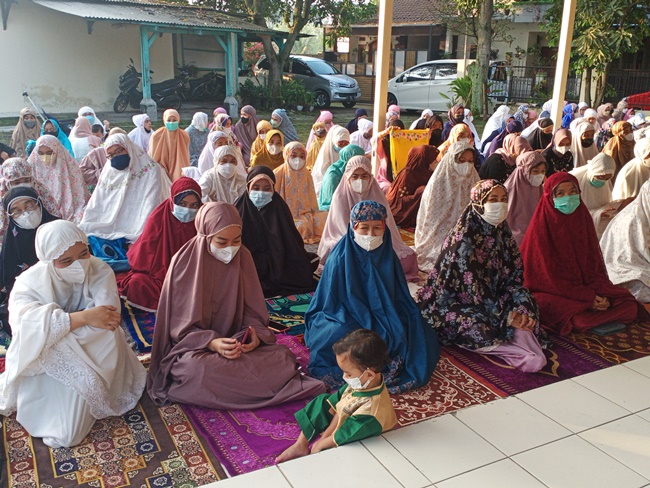 Warga Griya Bandung Indah (GBI) Gembira, Bisa Shalat Idul Fitri Berjamaah Kembali