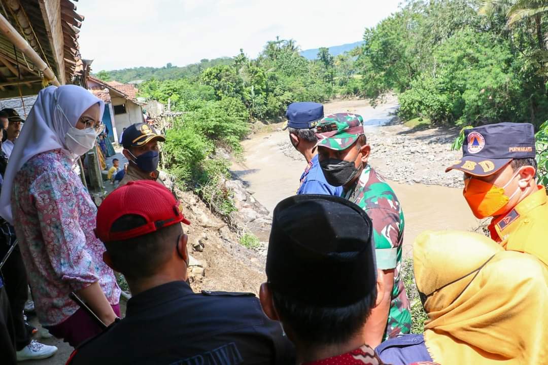 Forkopimda Purwakarta Tinjau Lokasi Bencana Alam Di Kecamatan Pondoksalam