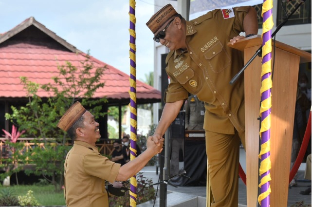Gubernur Gorontalo Rusli Habibie Sampaikan Salam Perpisahan di Apel Pasca Lebaran
