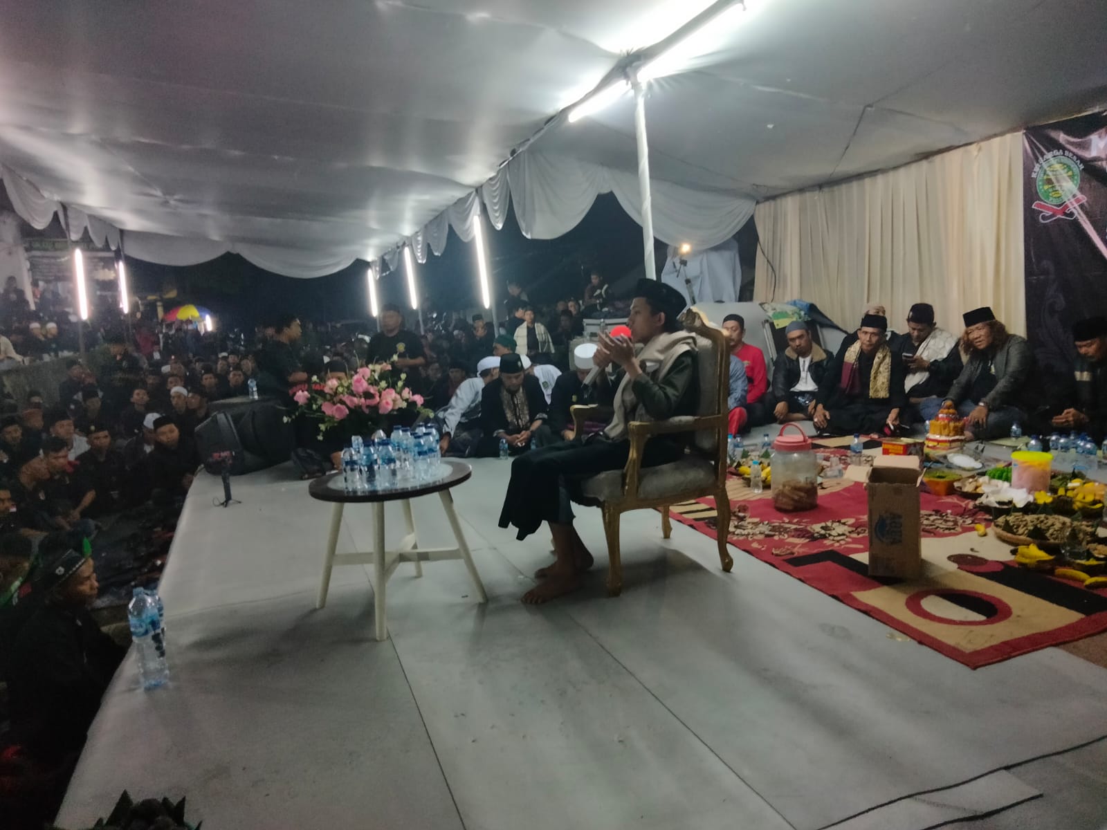 Haul Ke-14 Guru Besar Poskab Sapujagat Alm. KH Anwarulloh, Ribuan Muhibbin Menghadirinya