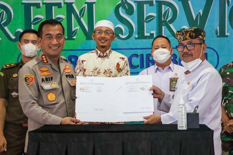 Launching Green Service Satpas Polresta Cirebon Jadi Kado HUT ke-77 RI