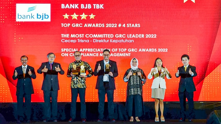 bank bjb Tahun ini Kembali Berhasil Raih Top GRC Award 2022