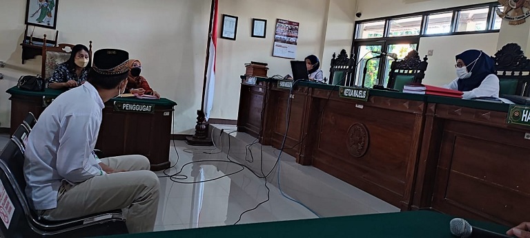 Sidang ABH di Pengadilan Negeri Semarang Didampingi oleh , Pembimbing Kemasyarakatan Bapas Semarang