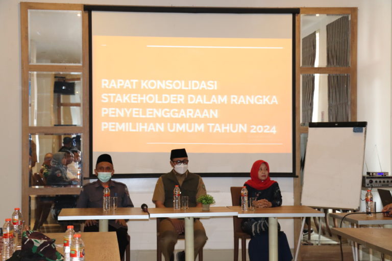 Persiapan Pemilu 2024, Bawaslu Kota Sukabumi Adakan Rapat Konsolidasi Stakeholders