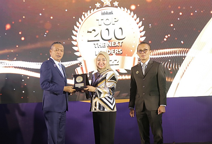 Direktur Komersial & UMKM bank bjb Nancy Adistyasari Berhasil Meraih Penghargaan