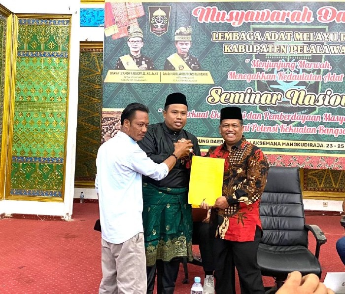 Dosen Hukum Adat Univeritas Syiah Kuala :Adat dan Budaya Melayu di Riau Dilestarikan