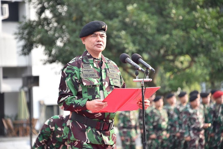 Panglima TNI : TNI Harus Mampu Membantu Kesulitan Bangsa