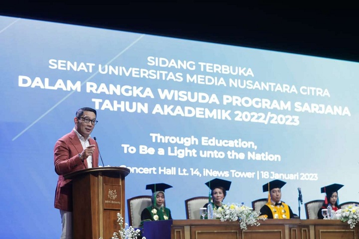 Gubernur Jawa Barat Ridwan Kamil berpesan Kepada Lulusan MNC University