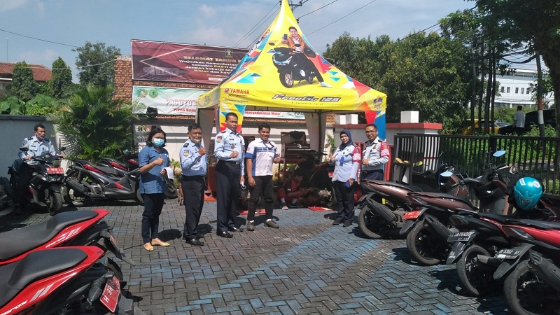 Kabapas Semarang Sarwito, Tinjau Langsung Pelaksanaan Perawatan Kendaraan Dinas Roda 2