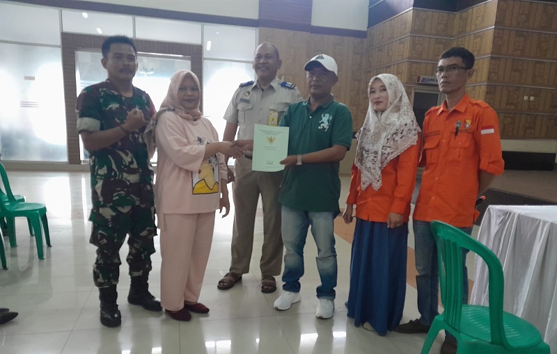 Desa Batukarut Kecamatan Arjasari Kabupaten Bandung Selenggaran Pembagian Sertifikat Gratis