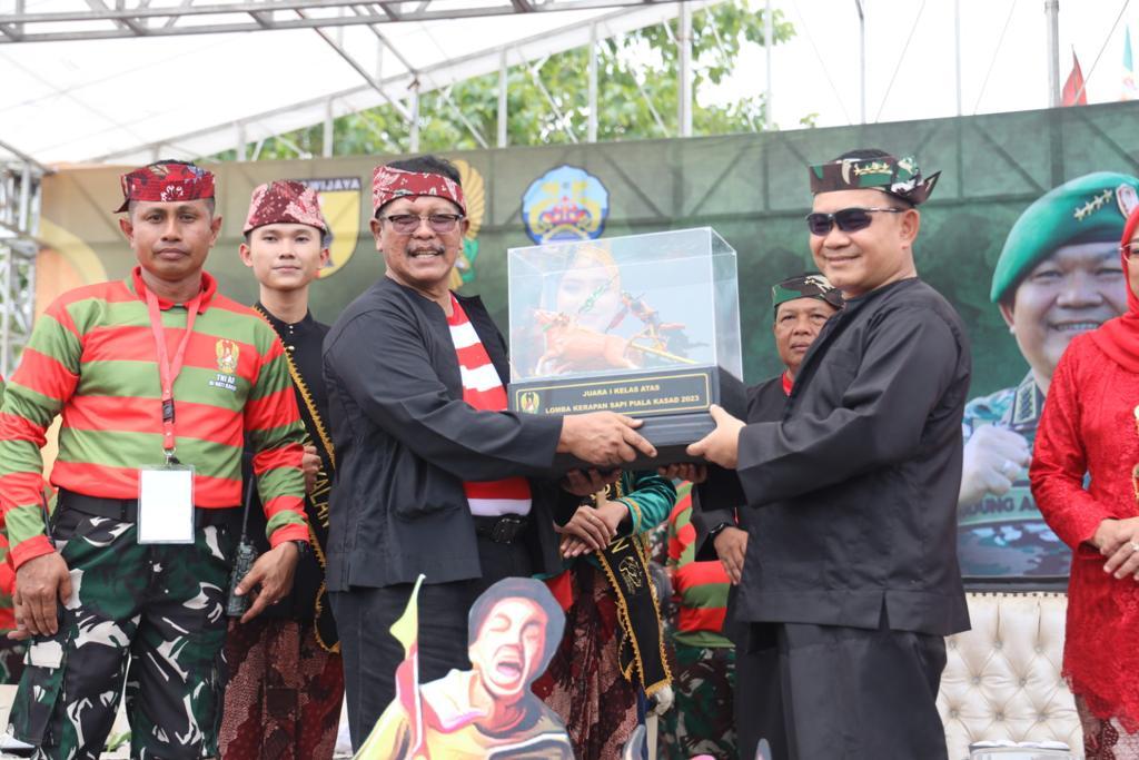 Pangdam V/Brawijaya Perkenalkan Jenderal Muda di Bangkalan