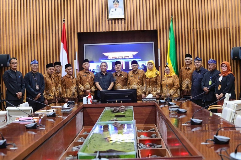 Pemerintah Kota Bandung Siap Dukung Eksistensi Para PWRI