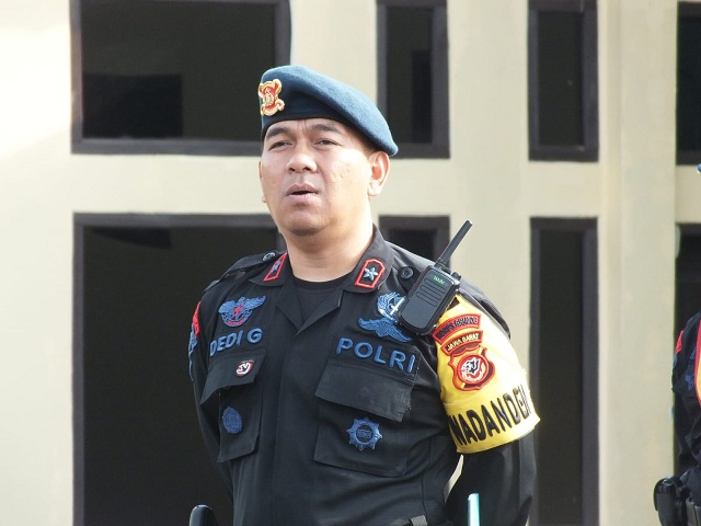 Jelang Pilkades Serentak, Satuan Brimob kompi 1 Yon D  Garut Gelar Pasukan PAM