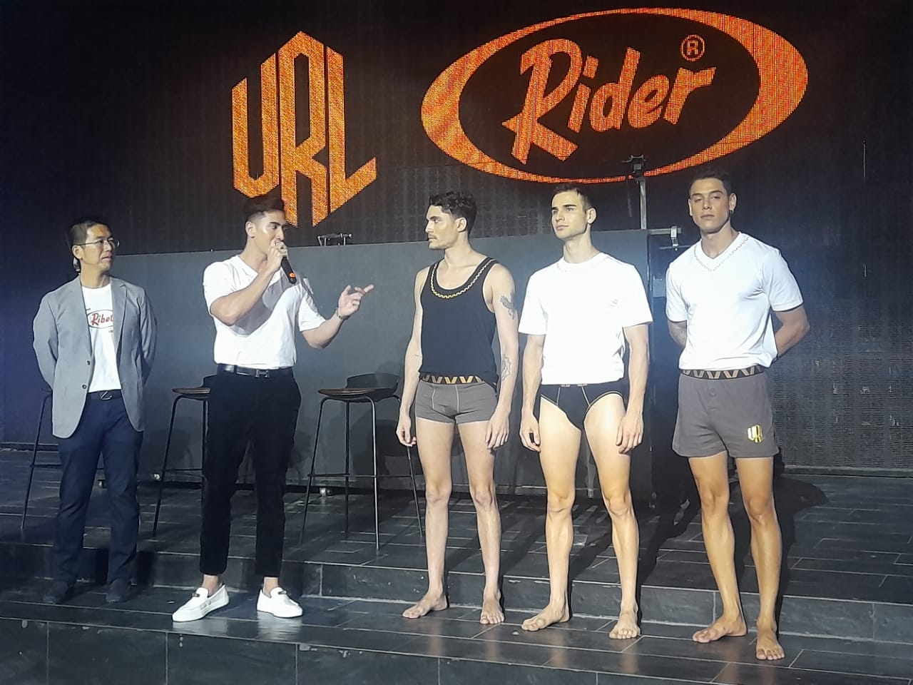 Rider Underwear Hadirkan Koleksi Terbaru "VRL by Rider" Melalui Kolaborasi dengan Verrel Bramasta