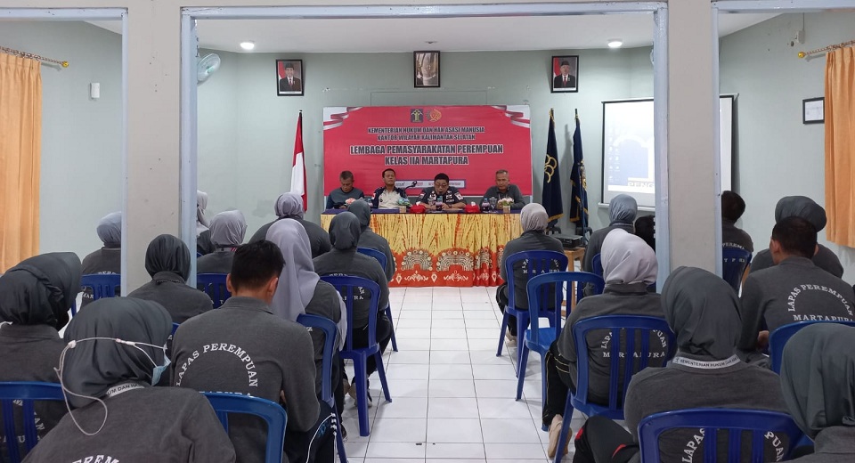 Kepala Divisi Pemasyaratan Kumham Kalsel Berikan Penguatan Bagi Petugas Lapas Perempuan Martapura