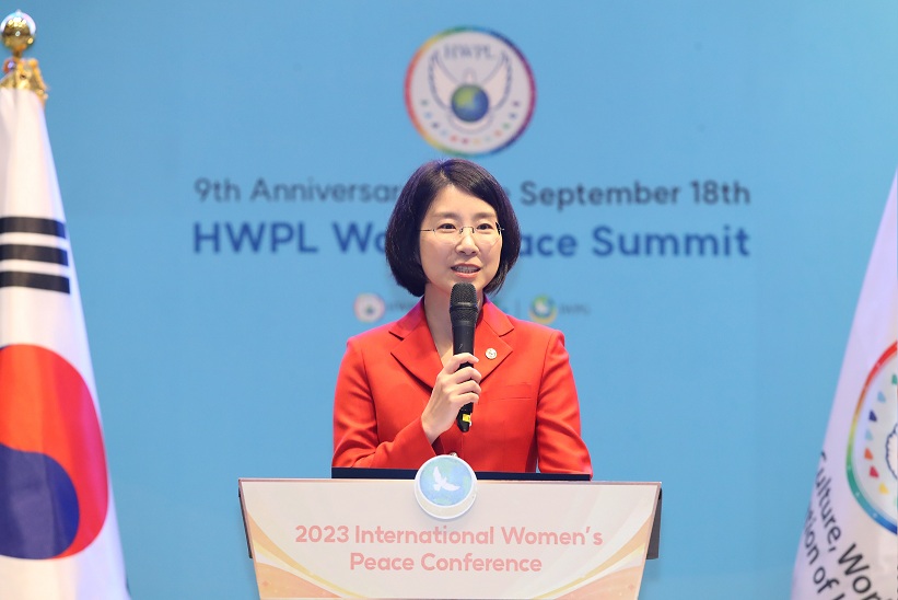 IWPG Mengadakan Konferensi Bertajuk "Peran Perempuan untuk Perdamaian Berkelanjutan"