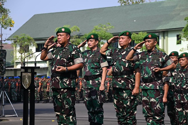 KASAD Jenderal Agus Subiyanto Pimpin Apel Kesiapan Pengamanan Pemilu 2024