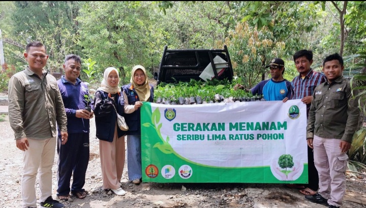 Aksi Peduli Lingkungan, Patriot Desa Kabupaten Indramayu Tanam 1500 Bibit Pohon