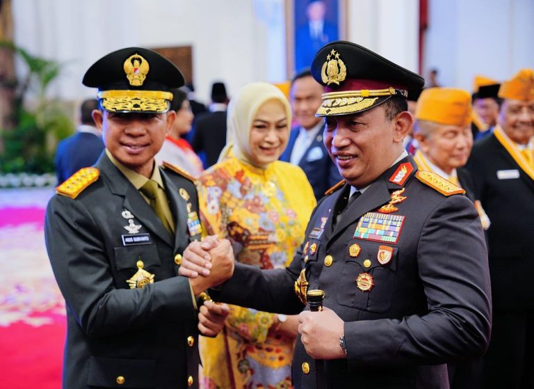 Kapolri Hadiri Pelantikan Jenderal Agus Subiyanto sebagai Panglima TNI