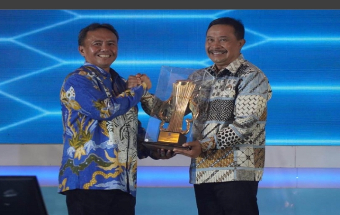 Kembali Pemkab Garut Merai Penghargaan Tingkat Jawa Barat