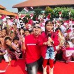 Penyanyi cilik Annisa Dalimunthe bersama drummer rock Ikmal Tobing kembali menggelorakan semangat cinta Tanah Air melalui tur sekolah. Kali ini, keduanya menyapa ratusan siswa SDN Jatinegara 01, Jakarta Timur, Kamis (6/8/2026),